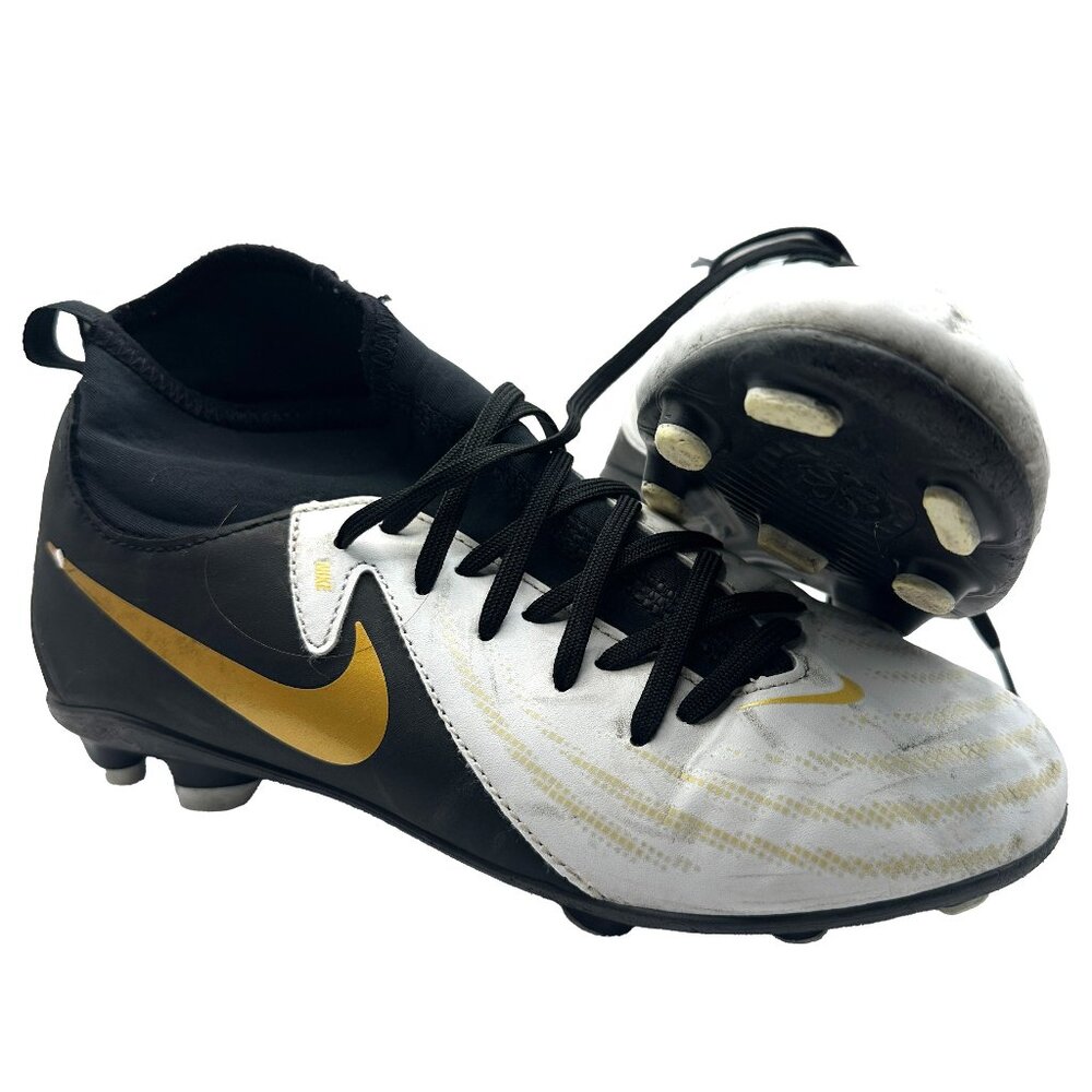 Nike Jr. Phantom Luna II Academy FG/MG YOUTH Soccer Cleats